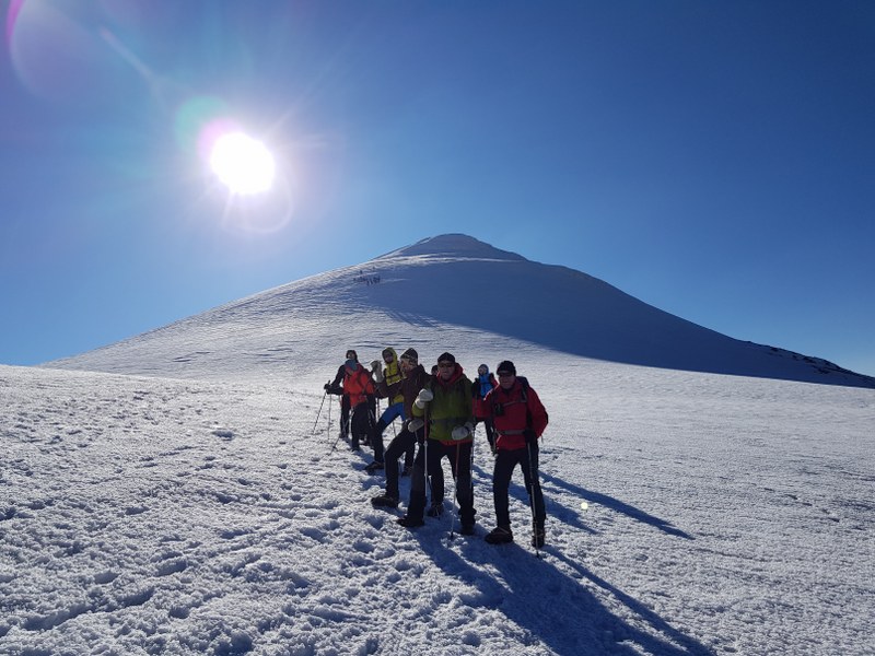 Climbing Ararat 27 800x600 1